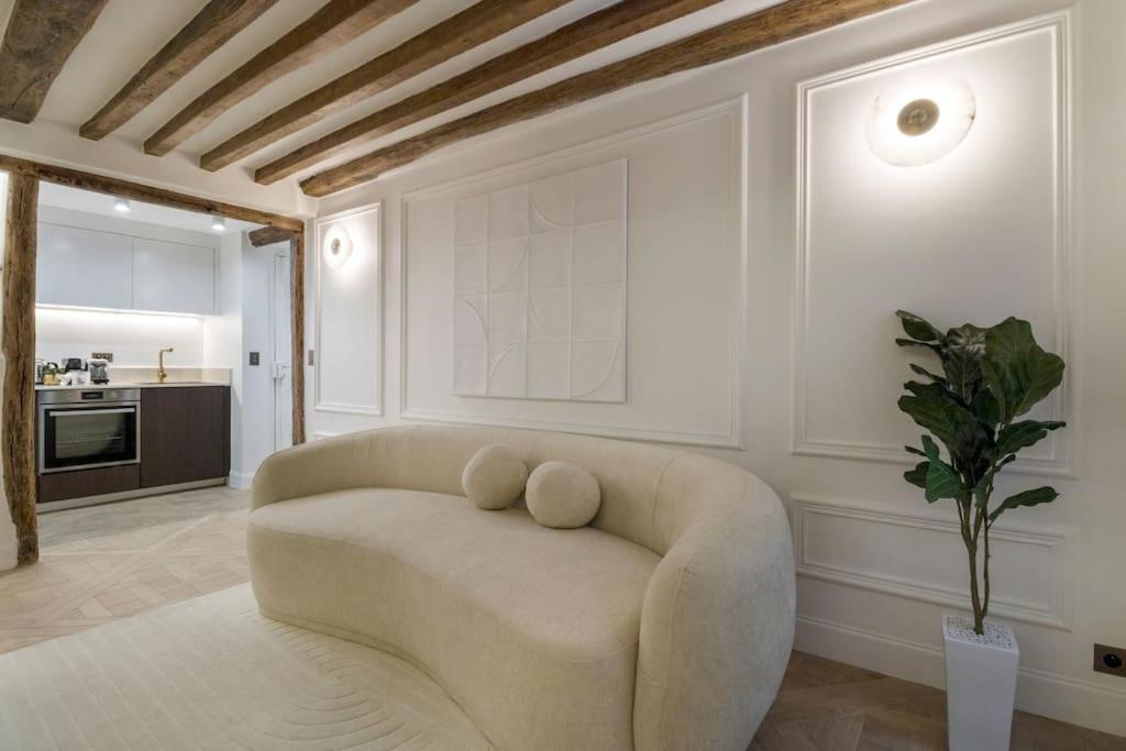 Royale # Palais De L'elysee # 8 Appartement *